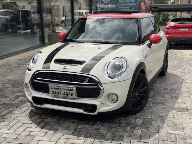 Mini Cooper S 2.0 Turbo 16V 5P Aut. 2017