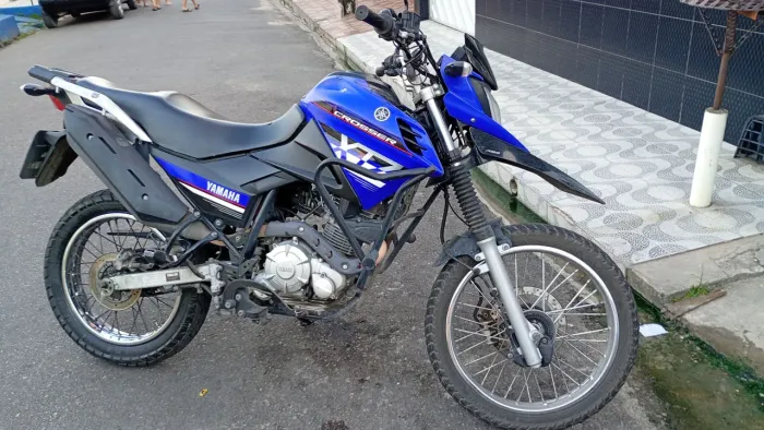 Vende se está moto