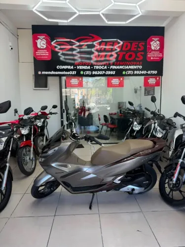 PCX 150 DLX 10900 KMS APENAS