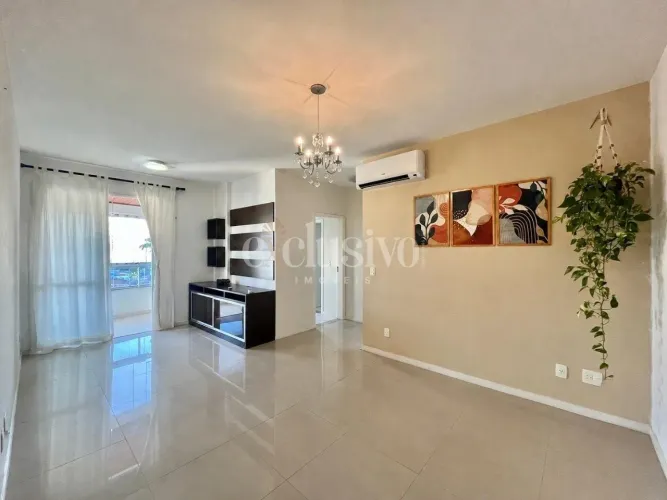 Apartamento 2 dormitórios e vista mar no Bom Abrigo