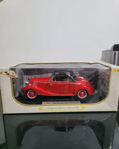 Miniatura 1:18 Mercedes Benz 170S Cabriolet Signature models