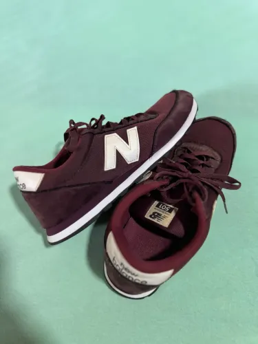 Tênis New balance Clássico 