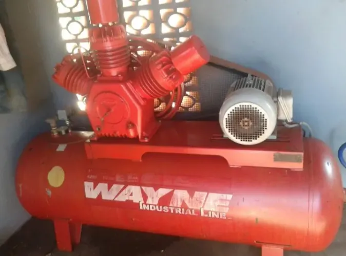 Compressor de AR Wayne 40 pés 