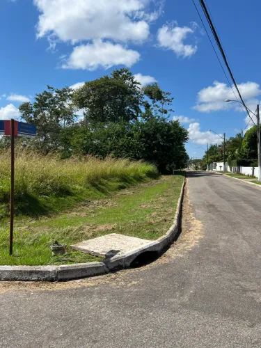 Chácaras Ipê - lote de esquina (Magnólia com Buritis)