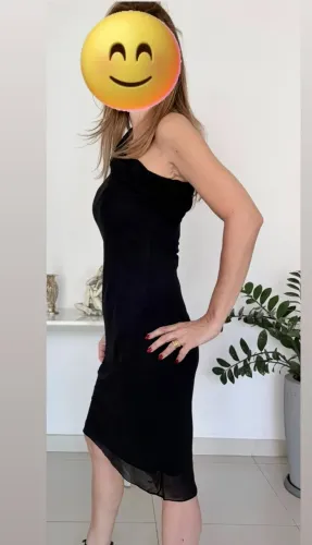 vestido preto em crepe marca santee