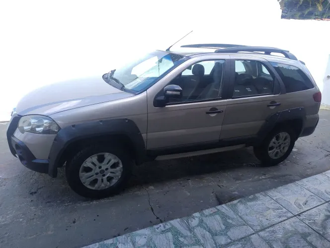 Fiat Palio Weekend Adventure Locker 1.8 Flex 2010