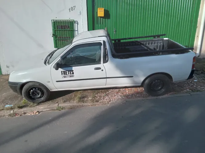 Ford Courier 1.6 L/ 1.6 Flex 2010