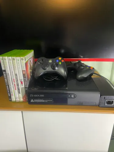 Xbox 360 super slim