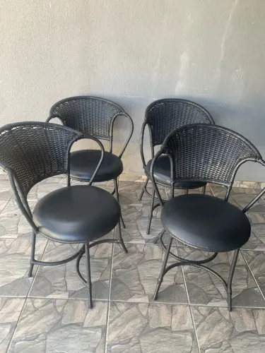 4 cadeiras de fibra sintética assentos robustos almofadados