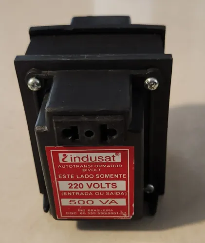 Autotransformadores (transformador) de tensão (1000W, 500VA e 100VA) - 110V/220V