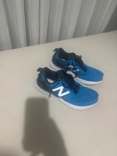 Tênis New Balance Fresh Foam Tempo