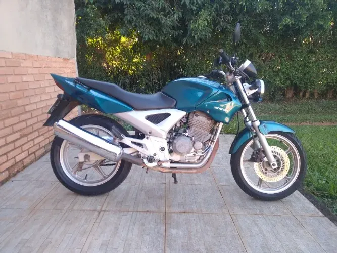 CBX 250 cc Twister ano 2003