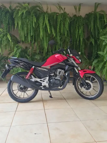 Honda titan 