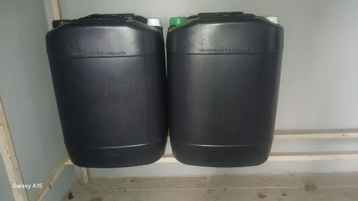 Galão Bombona Tambor para armazenar agua