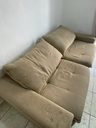Vendo sofá retrátil em bom estado