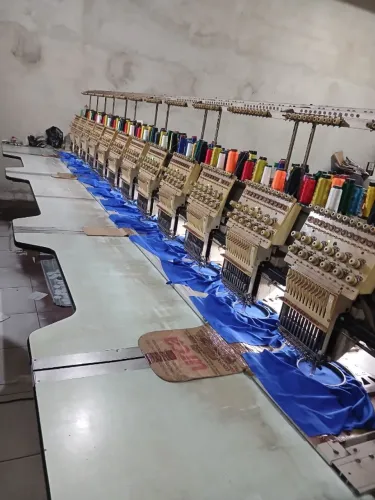 Maquina de bordar industrial