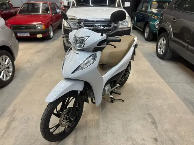 Honda Bis 125 EX 2026 0 KM emplacada