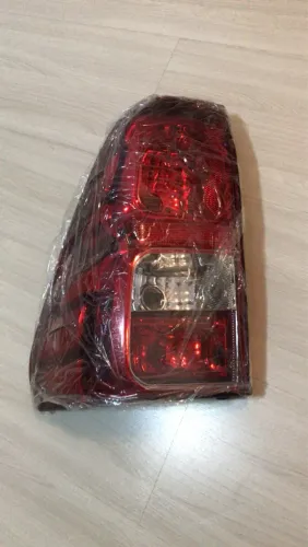 Lanterna traseira lado esquerdo Hilux 2016 a 2020