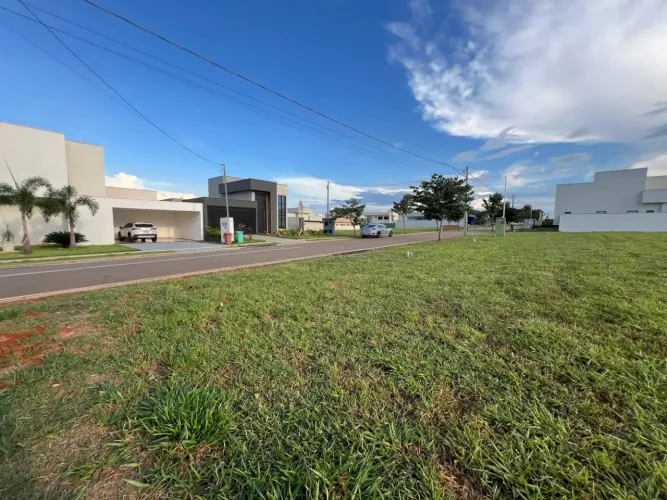 Condomínio terras alpha, lote 360m2.