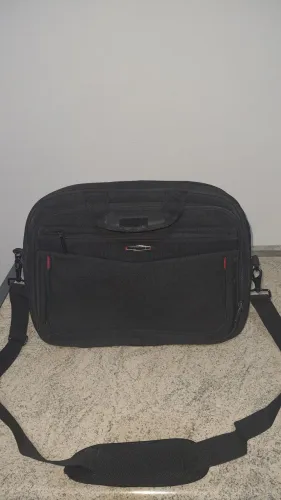 Bolsa alcochoada para notebook