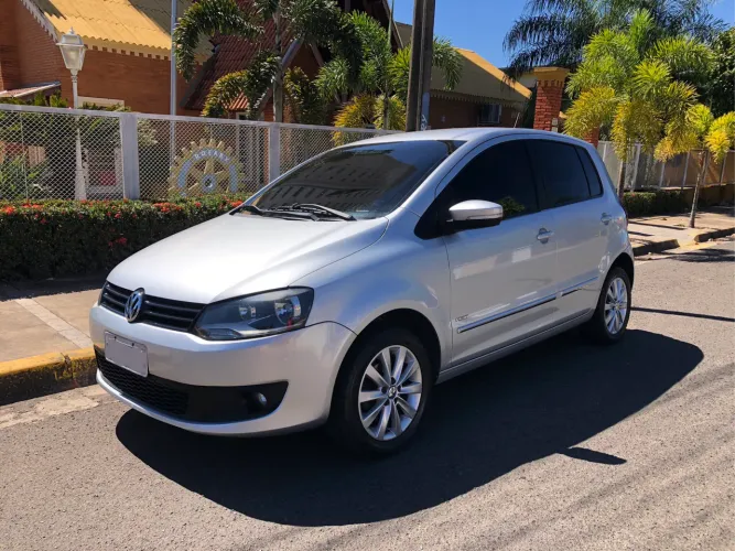 Volkswagen Fox Prime/higli. 1.6 Total Flex 8V 5P 2010