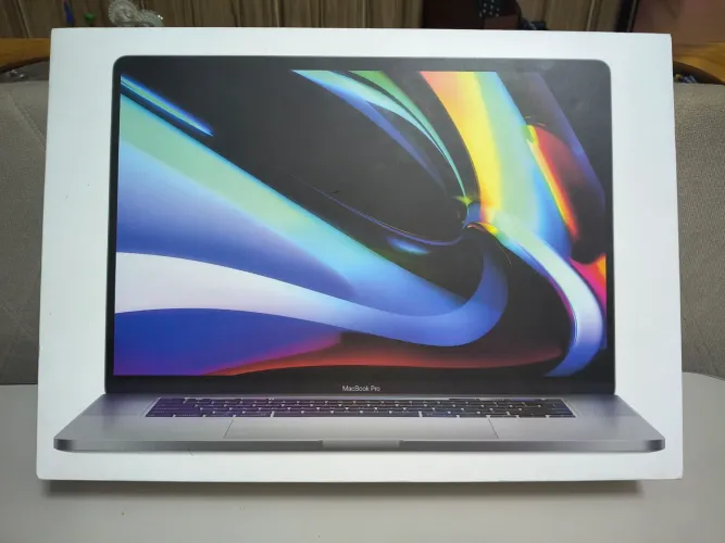 MacBook Pro i9 2019