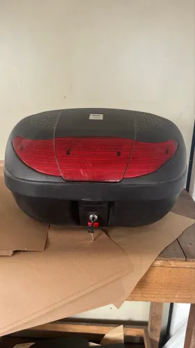 Baú para moto Tork Smart Box