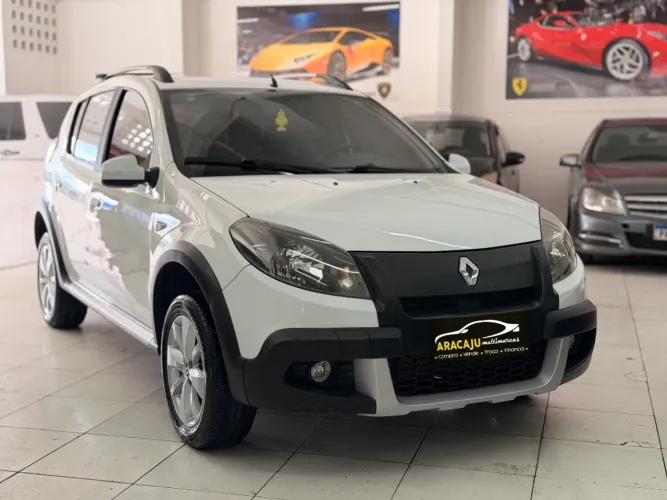 Renault Sandero Stepway Hi-flex 1.6 16V 5P Aut. 2014