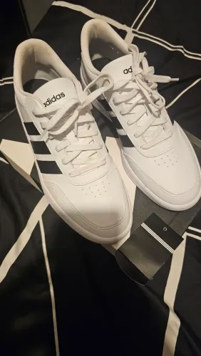 Sapato Adidas Breaknet