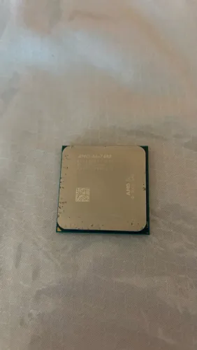 Processador Amd A6-7480 Fm2+ Video R5 + Pasta Termica Gratis