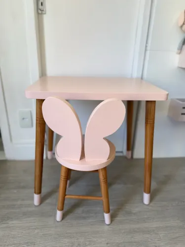 Mesa e cadeira infantil 