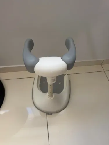 Suporte de banho ajustável para bebê