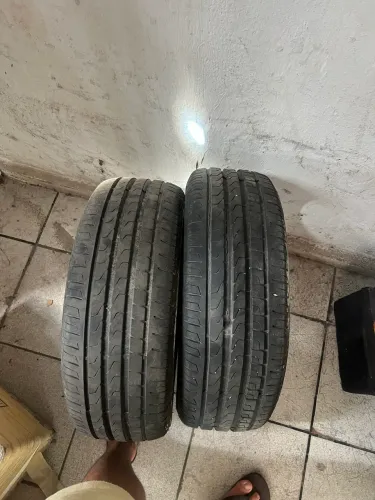 Par de Pneus 195/55R15 remold