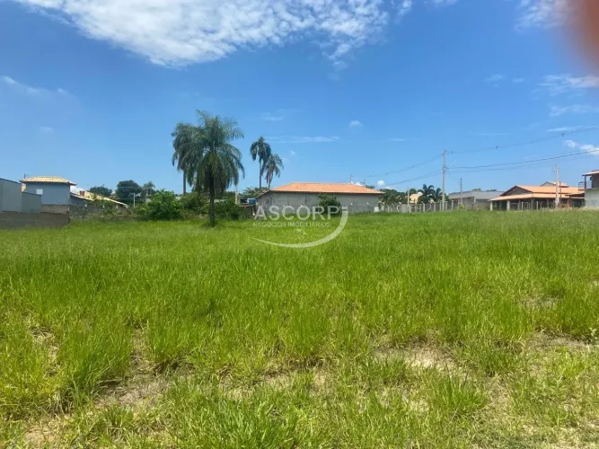 Terreno à venda no condomínio Veleiros do Piracicaba, Anhembi.