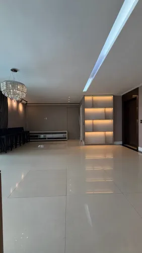 Unique - Morada do Sol - semi mobiliado / R$ 13 mil