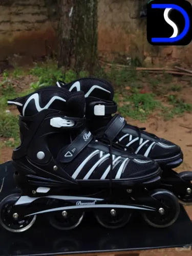 Patins Inline Baowei Ajustável (42 ao 45) + Capacete de Brinde
