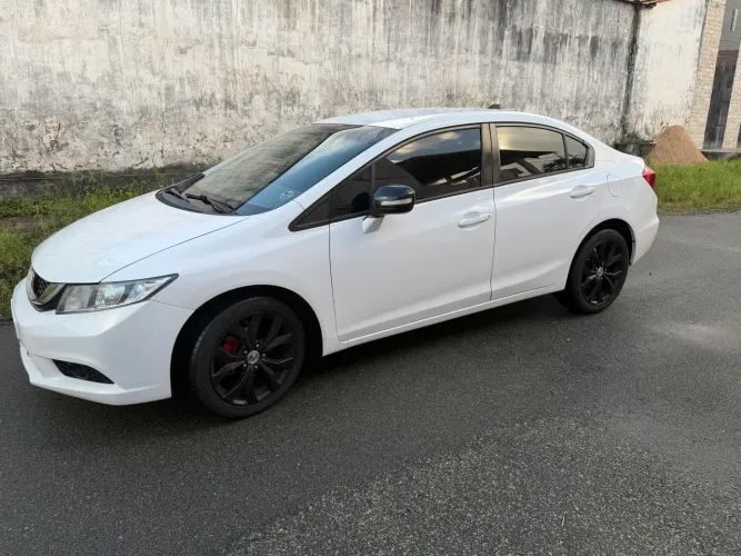 Honda Civic Sedan LXR 2.0 Flexone 16V Aut. 4P 2016