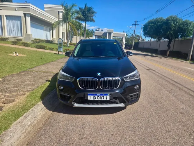 BMW X1 Sdrive 20I X-line 2.0 TB Active Flex 2018