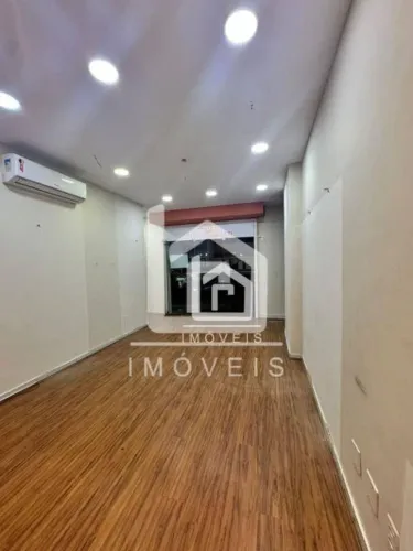 Loja de 40m² na Av. Hugo Musso  O Melhor Ponto Comercial da Praia da Costa!