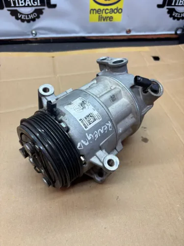 Compressor ar condicionado Jeep Renegade T270 2023