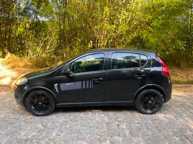 Fiat Palio Sporting 1.6 Flex 16V 5P 2014