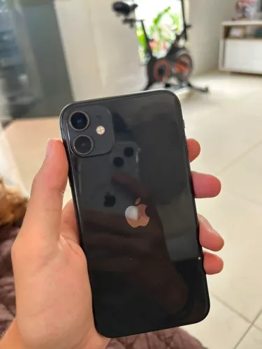 Iphone 11 128GB em perfeito estado!! Não aceito troca!