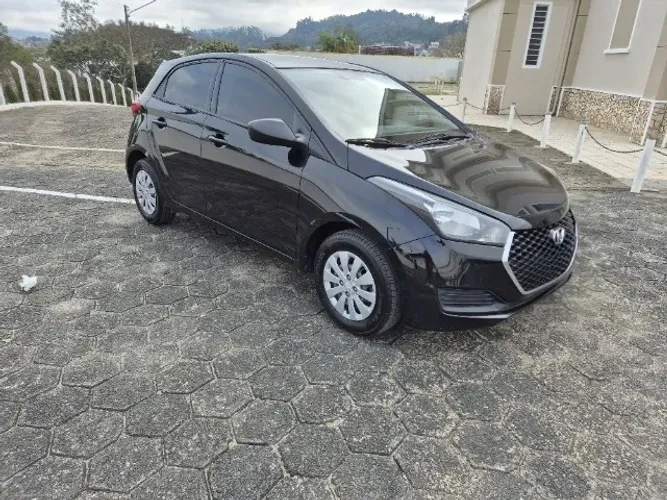 Hyundai HB20 Unique 1.0 Flex 12V Mec. 2019