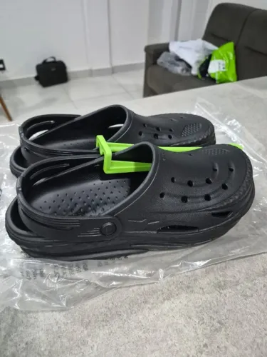 Crocs off grid clog black