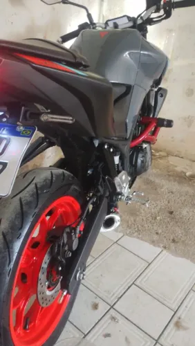 Vendo moto MT 03