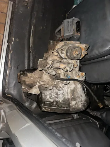 Câmbio Megane 2.0 16 válvulas 