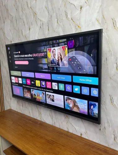 Smart 50 LG 4k bem conservada