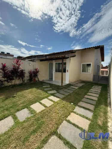 Casa para locação em Guarapari-ES, bairro Santa Mônica: 2 quartos, suíte, área gourmet, ch