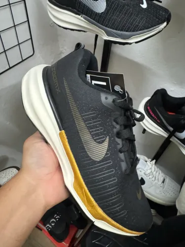 Tênis Nike 35,36 e 40
