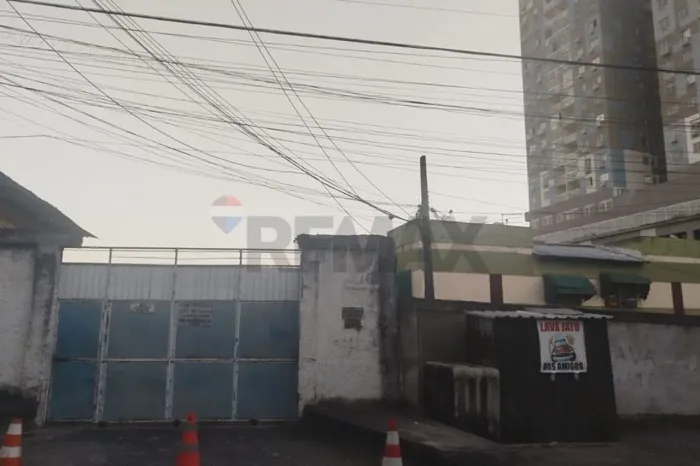 Terreno Comercial/Residencial de 480m² no Colubandê (Eixo Alcântara)  Perfeito para Constr